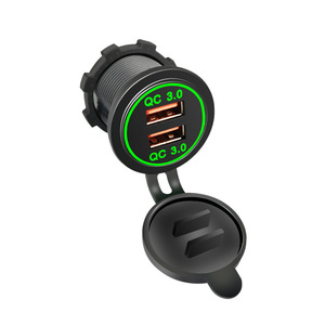 Chargeur de voiture double USB Weichuang 12-24V QC3.0 à charge rapide avec cache anti-poussière pour voiture et moto - Product Image 2