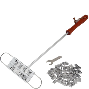 BBQ <span class=keywords><strong>Barbecue</strong></span> Fer à marquer en métal personnalisé avec 55 X lettres et 8 espaces Signature Nom Marquage Timbre Outil pour Viande Steak Burger - Product Image 5