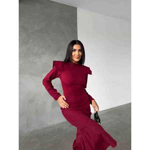 Elegante Vestido Rojo Midi con Detalle en el Hombro, Vestido de Noche para Mujer, Talla S, Corte Ajustado - Product Image 3