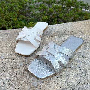 Hot Sale Women's X-Strap Design Square Head Open-<b>Toe</b> PVC Flat Sandals Lightweight Summer Fashion Trends for Ladies - Product Image 2