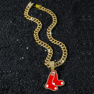 Nuevo Collar con Colgante de Calcetines Rojos de Aleación, Diseño Simple y Versátil, Hecho a Mano, Chapado en Oro, Estilo Hip Hop, para Hombre, Joyería de Moda - Product Image 4