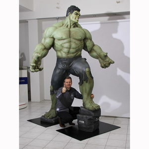 2024 vendita calda dipinto a mano <span class=keywords><strong>Marvel</strong></span> Action Figure famose di supereroi muscolo a grandezza naturale uomo in fibra di vetro <span class=keywords><strong>Hulk</strong></span> statua - Product Image 6