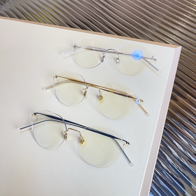 2375 Rimless Butterfly Heart Shape Luxury Unisex Eyeglasses Ultra-Light Stylish High-End Daily Wear Frames for Reading All Face