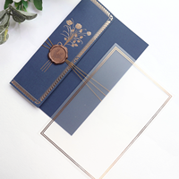 Suite d'invitations de mariage personnalisées avec dorure à chaud, pochettes, sceau de cire, cordon doré et insert en acrylique pour la papeterie de cérémonie de mariage