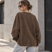 Sweat-shirt personnalisé à col en V pour femme, en jersey épais, imprimé graphique délavé, à épaules tombantes, manches longues, style décontracté