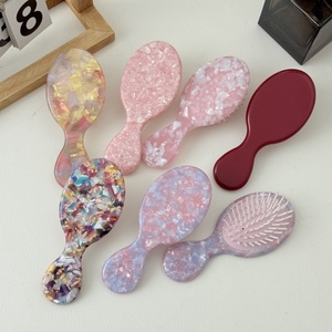 แปรงหวีผมไฟฟ้าแบบมืออาชีพสำหรับใช้ในบ้าน ป้องกันไฟฟ้าสถิตย์ กันน้ำ ช่วยสางผมไม่พันกัน ด้ามไม้ สำหรับต่อผม - Product Image 6