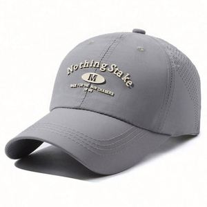 Gorra Deportiva Personalizada con su Logotipo, 6 Paneles, 100% Poliéster, con Orificios Cortados a Láser, Letras y Logotipo Bordados - Product Image 2