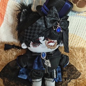 Búp bê bông 20cm theo chủ đề “Vàng của kẻ ngốc” (từ Identity V) - Đồ chơi nhồi bông đẹp trai, búp bê dễ thương & quà tặng bất ngờ - Product Image 2