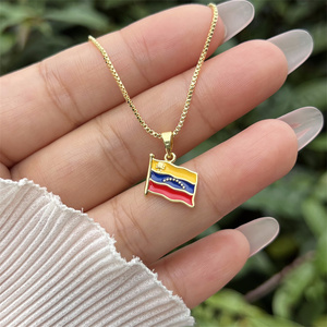 Collar con Colgante de <span class=keywords><strong>Mapa</strong></span> de Venezuela en Cobre Chapado en Oro de 18K, Estilo Lindo y Clásico Minimalista - Product Image 2