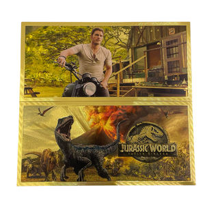 Carte personnalisée Jurassic-World plaquée or Billet <span class=keywords><strong>de</strong></span> <span class=keywords><strong>banque</strong></span> Dinosaure Tiranosaure Rex Feuille d'or en plastique - Product Image 1