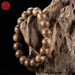 Pulsera de Madera de Agar de Malasia con Cuentas Redondas de 12 mm, con Rico Contenido de Aceite Natural y Aroma Profundo a Oud - Product Image 4