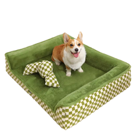 Lit de chien pliable de luxe Aston, amovible, lavable, en éponge douce à carreaux, lit pour animaux de compagnie portable