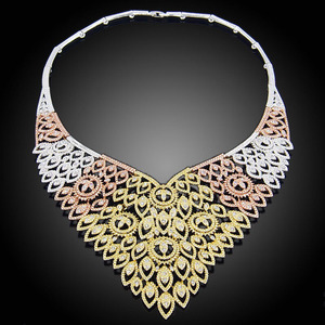 Yulaili-Conjuntos de joyas de oro de Dubái de alta calidad, cristal con forma de hoja Tricolor, collar grande, pendientes africanos, joyería de boda nigeriana - Product Image 3