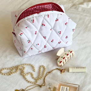 Fresh and sweet cross-border cosmetic bag, portable travel <b>toiletry</b> bag, cosmetic and skincare product <b>storage</b> bag - Product Image 1