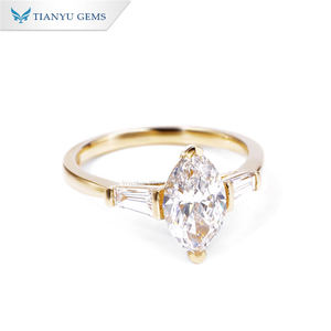 Tianyu Gems Custom Sieraden Geel Goud Drie Stone Ring Lab <span class=keywords><strong>Diamond</strong></span> Marquise Cut Cvd Diamant Ring - Product Image 4