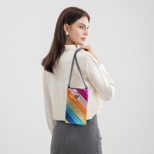 Petit <span class=keywords><strong>sac</strong></span> à bandoulière pour téléphone portable pour femmes, petit <span class=keywords><strong>sac</strong></span> messager à bandoulière, sacs et pochettes Kurt Geiger - Product Image 2