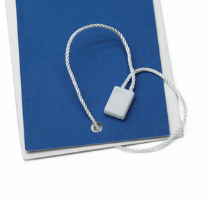 Mới Bán buôn giá rẻ tag chuỗi quần áo con dấu nhựa nhãn chuỗi trắng vuông - Product Image 5