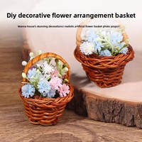 Mini panier tressé à la main en vannerie pour maison de poupée, décoration de scène de jeu domestique, accessoires de photographie, jouet doux pour filles