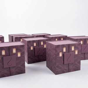 square Double Door Magnetic Christmas Giveaway Perfume <b>Bottle</b> Candles <b>Box</b> Paper Custom Luxury Candle Jar Packaging Gift Boxes - Product Image 4