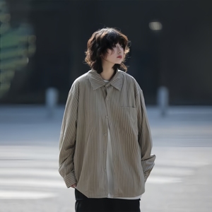 Chemise à manches longues à rayures verticales printemps/automne - Chic, ample, rétro et décontractée - Product Image 1