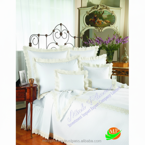Ensemble de literie d'hôtel de broderie/luxe d'oreiller - Product Image 1