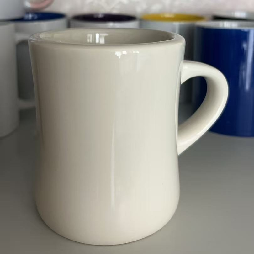 Waist-slimming cup