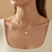 Elegante, niet-aanslaande, delicate hartvormige hanger met CZ, 18K verguld roestvrij staal, Valentijnscadeau kettingen