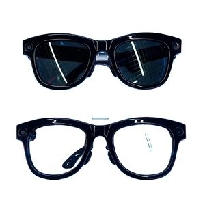 Lunettes Intelligentes à Double Caméra, Monture en Plastique et Titane, Lunettes de Soleil Noires avec Verres Transparents à Transition - Product Image 1