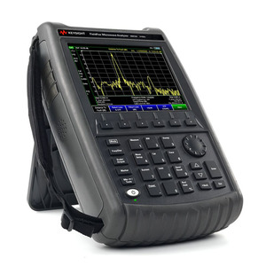 Keysight N9916A FieldFox 14 GHz yüksek performanslı el mikrodalga analizörü spektrum analizörü - Product Image 2