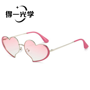 <b>Heart</b> Shape <b>Sunglasses</b> Metal Frame <b>Black</b> UV400 Women Fashion Outdoors - Product Image 4