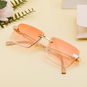 Gafas de sol sin montura personalizadas para hombre, protección UV400, patillas metálicas, lentes de PC negras, estilo Instagram, gafas de sol para conducir. - Product Image 5