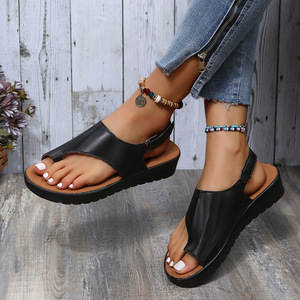 Nouvelles <span class=keywords><strong>sandales</strong></span> tendance pour femmes, respirantes, à semelle souple, décontractées, pour l'extérieur, style Europe et Amérique - Product Image 1