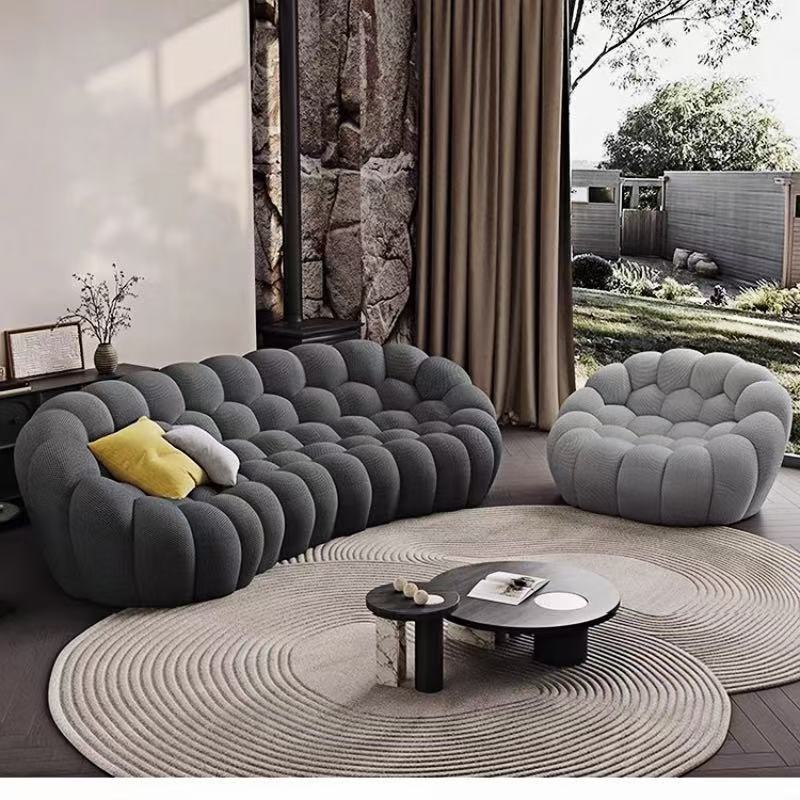 Gris oscuro