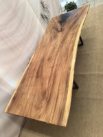 Plateau de table en bois massif de luxe à bords naturels pour cuisine et restaurant, prix usine