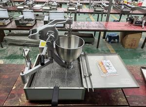 Precio de fábrica Pon De Ring Style Electric Gas Mochi Donut Making Machine Freidora Donut Maker Machine - Product Image 5