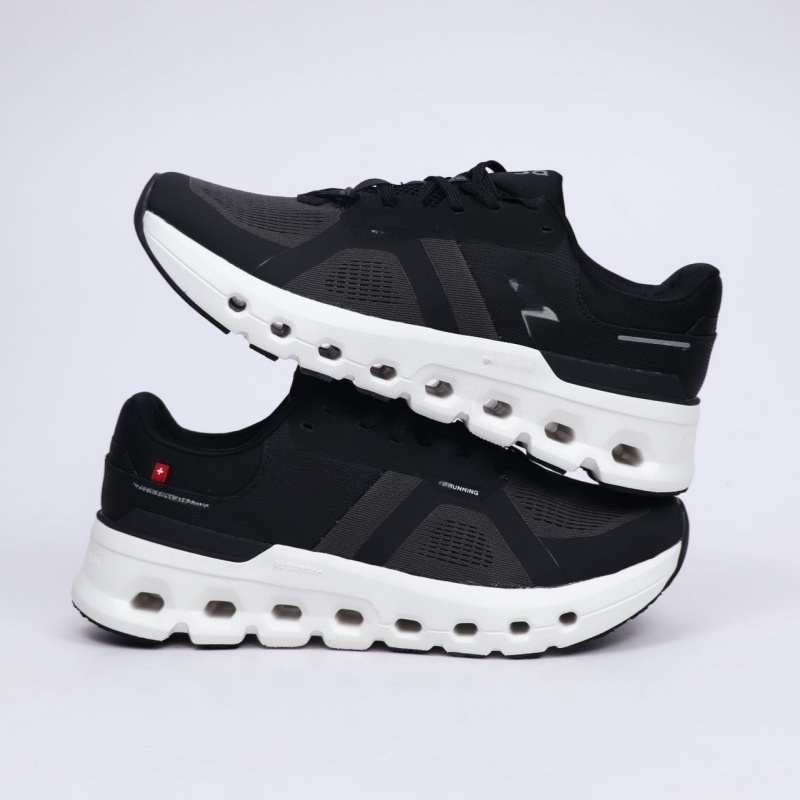 Black/White