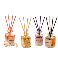 Diffuseur de parfum à bâtonnets d'huiles essentielles artisanales durables 50 ml, en verre carré, sans alcool, longue durée (2 mois)