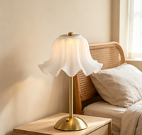 Lampe de table minimaliste moderne trois couleurs, lampe de chevet pour chambre à coucher, lampe décorative d'ambiance de luxe