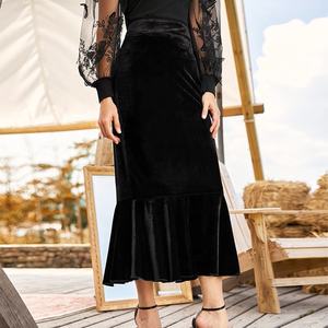 Gonne D&M da Donna Stile Sirena con Spacco Streetwear a Tromba Sexy Vintage Avvolgenti a Vita Alta in Velluto Nero - Product Image 3