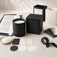 Bougie parfumée en cire de soja dans un bocal en verre noir mat avec boîte, design moderne, parfum frais pour la décoration de la maison
