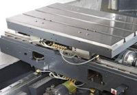 LK TC-1000 Pusat Pemesinan Vertikal CNC 3 Axis Kecepatan Tinggi Spindel Tunggal Tapered BT30 Sistem Kontrol Mitsubishi