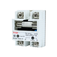 Pelindung Sirkuit Build-In DC-AC Relay Keadaan Padat dengan Sekering dan Penutup Debu 40A