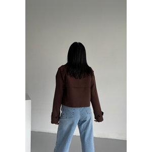 Gabardina Corta para Mujer, Color Café Amargo, Manga Larga, Corte Estructurado, Prenda Exterior Informal para Primavera y Otoño - Product Image 1