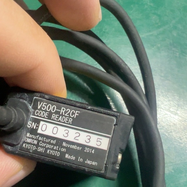 V500-R2CF Barcode Reader PLC