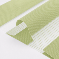 Stores enrouleurs manuels intégrés en polyester, unis et zébrés, multicolores, plus de 500 options de tissus, OEM ODM, double couche jour-nuit, vente en gros