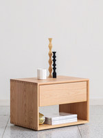 Table de chevet nordique traditionnelle en bois massif avec 1 tiroir de rangement, idéale pour hôtel, maison, chambre et salon, compacte