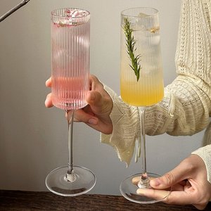 Vaso de Vidrio Rayado de Tallo Alto, Creativo, para Cócteles, Champán, Café Helado Americano, Vino Espumoso y Dulce - Product Image 6