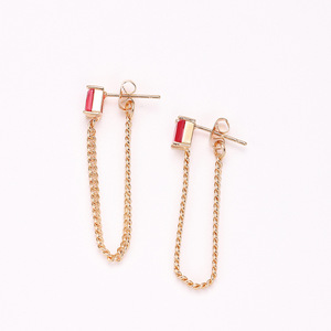 Orecchini a perno con catena e nappe in pietra rossa, stile minimalista, accessori moda da donna per l'uso quotidiano - Product Image 5