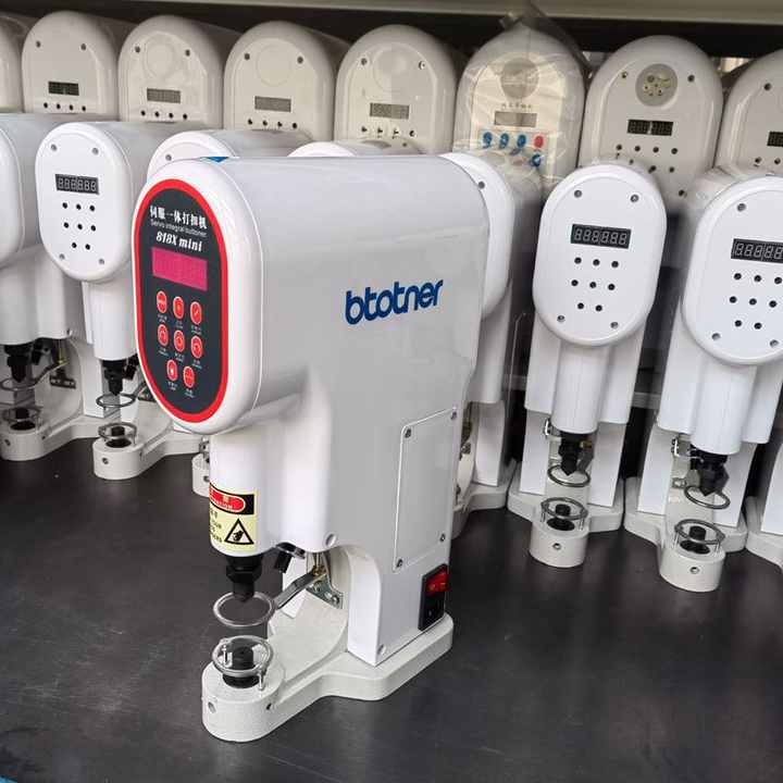 679XY Automatic Snap Button Machine - Efficient Clothing Buttoning