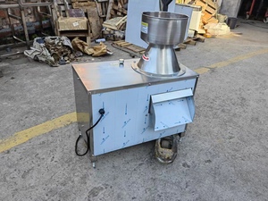 Hachoir à viande de noix de coco de capacité élevée/rectifieuse de noix de coco/machine de <span class=keywords><strong>broyeur</strong></span> de viande de noix de coco - Product Image 2
